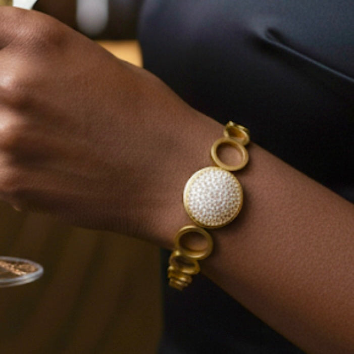 Gold Pavé Crystal Circle Link Bracelet